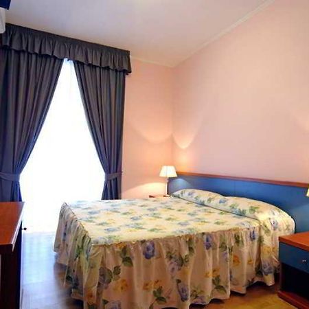 Buone Vacanze Rome Bagian luar foto